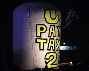 Glastonbury U2 tax protest