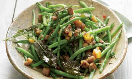 Green beans with sage and pancetta