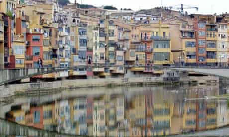 Girona, Spain, where the thief would board the airport bus to Barcelona