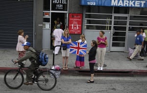 Royal visit to California: Royal supporters hold a Union Jack