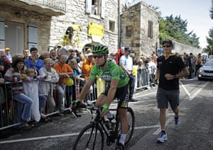 Tour de france stage 16: Green jersey holder Mark Cavendish makes his way to the start line
