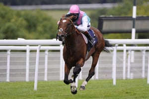 Glorious Goodwood: Frankel romps clear in the Susses Stakes