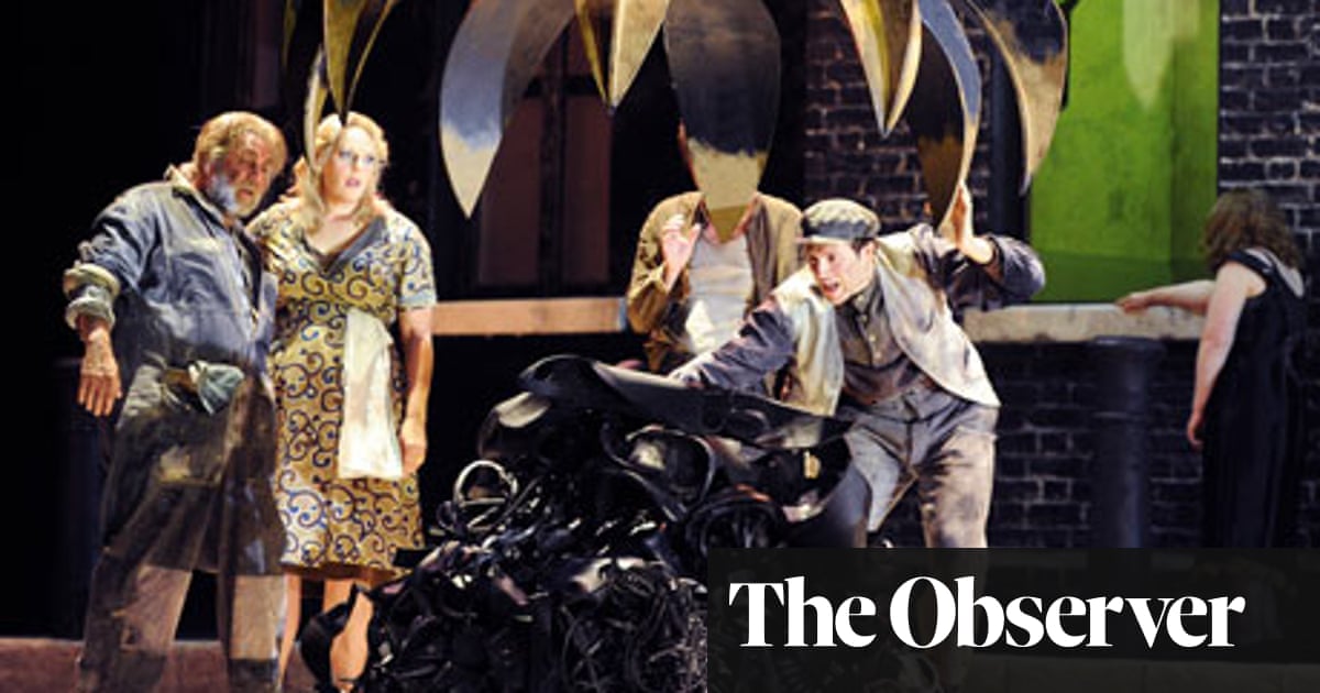 Il Trittico Review Giacomo Puccini The Guardian Il Trittico Met Opera 2022 Review