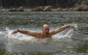 Putin: Russia's Prime Minister Putin swims in a lake in southern Siberia