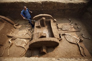 24 Hours: Excavation of Eastern Zhou Dynasty in Luoyang city