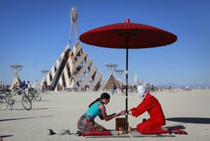24 Hours: A tea ceremony during the Burning Man festival