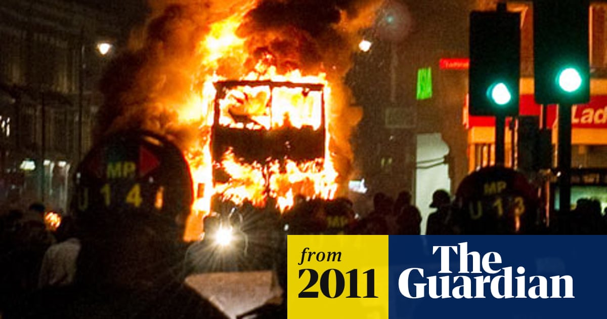 Tottenham Riots Missteps In The Dance Of Police And A Frustrated Community Tottenham The Guardian