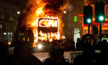 Bus burns during the Tottenham riots