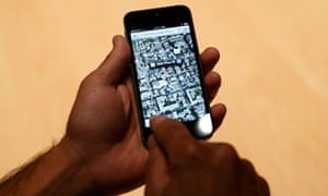 Why did Apple drop Google's maps on the iPhone and iPad? | Technology