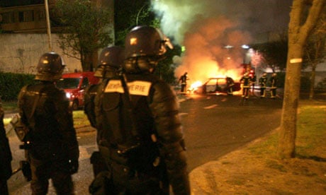 Arabghetto French police November 20 010