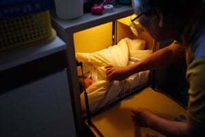 FTA: Kim Hong-Ji: Pastor Lee Jong-rak adjusts the blanket around an abandoned baby boy 