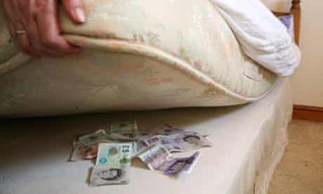 Money under the mattress, consumers hoarding savings