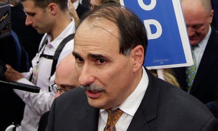 Obama aide David Axelrod said he expected a deal to be reached on avoiding the fiscal cliff