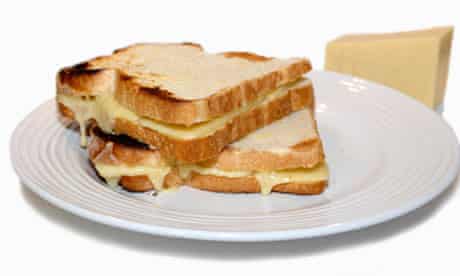 Toasted cheddar cheese sandwich