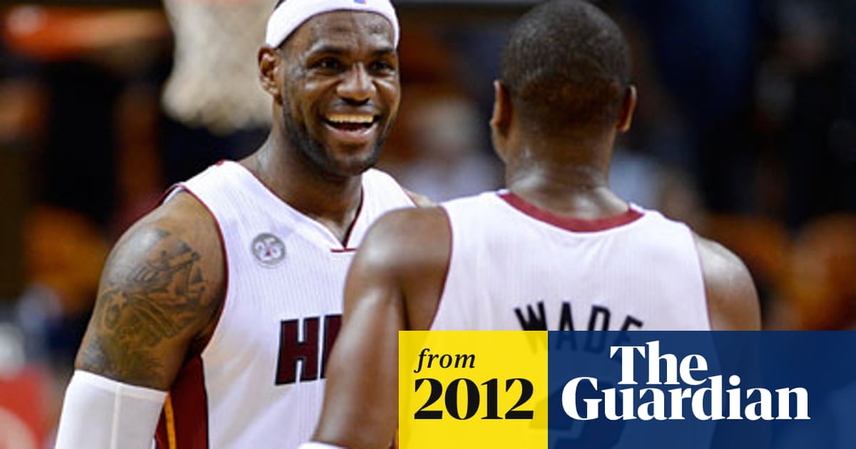 Lebron James And Dwyane Wade Make Miami Heat Too Hot For Hawks Sport The Guardian