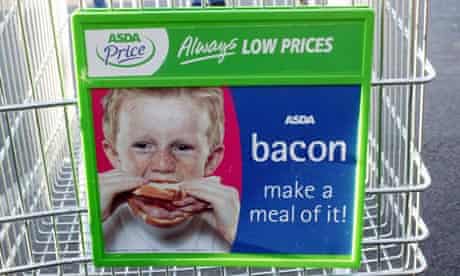 Bacon advert on shopping trolley