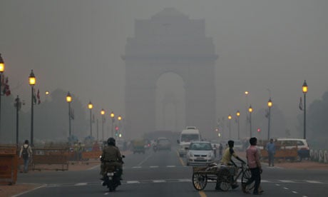 The India Gate monument in New Delhi, India, enveloped by a blanket of smog