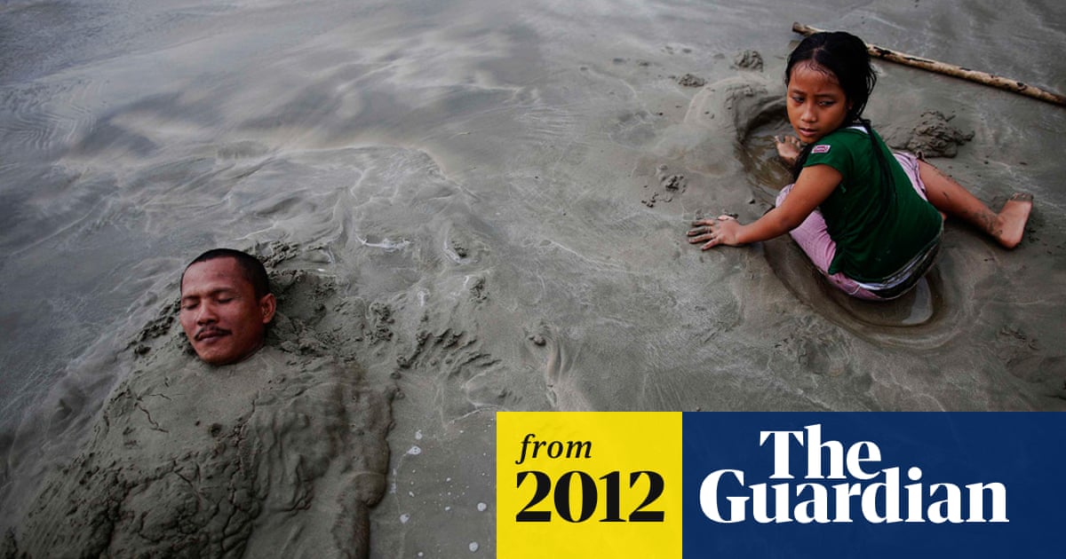 On the beach in Banda Aceh, Indonesia - picture of the day | Art and