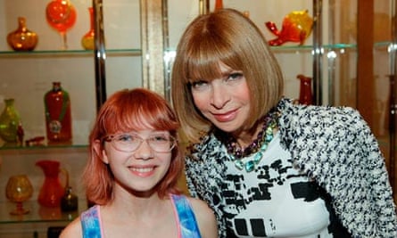 Blogger Tavi Gevinson (L) poses for a photo with Editor-in-Chief of Vogue Anna Wintour