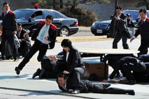 South Korea security: A female presidential bodyguard shows her martial art skills
