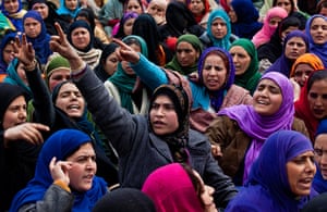 Women protesting: Kashmiri Muslim women workers