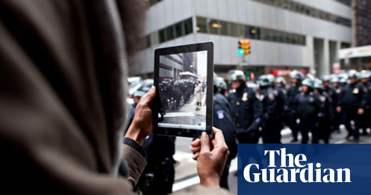 Walled Gardens Look Rosy For Facebook Apple And Would Be