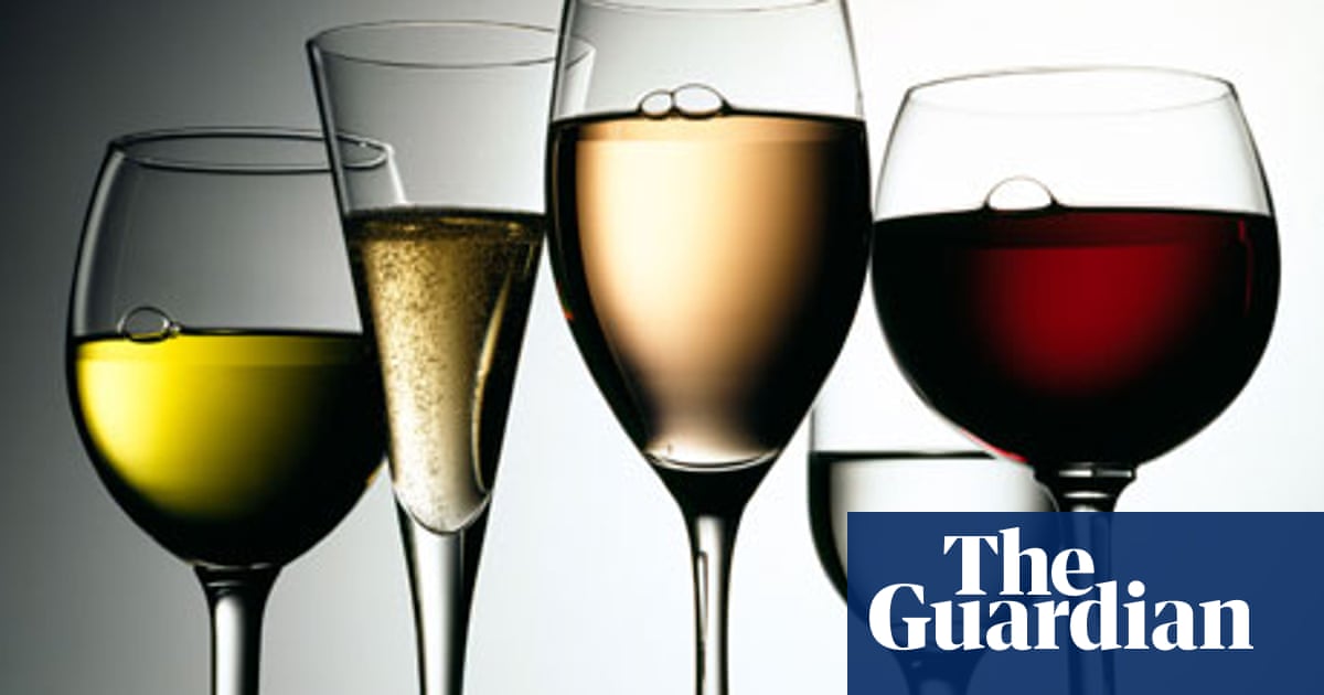 Can The Shape Of Your Glass Enhance The Taste Of The Wine Food