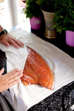 Fennel and maple salmon: Fennel and maple-cured salmon 4