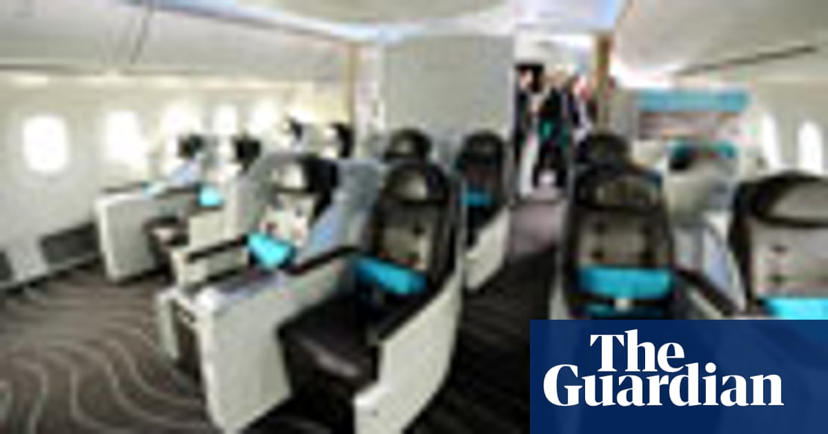 Boeing 787 Dreamliner Tour In Pictures Business The