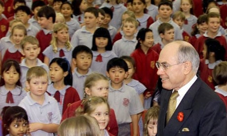 John Howard visiting a primary school in Sydney