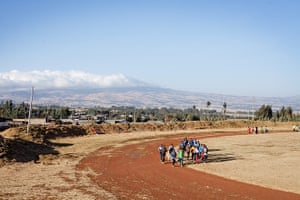 Ethiopia Runners: Runners on the Track
