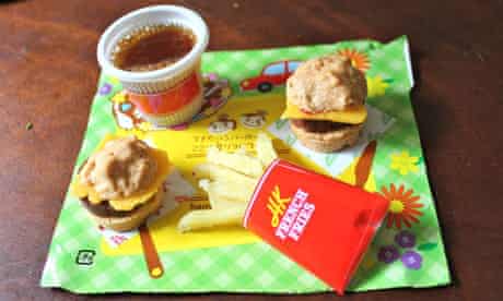 A mini hamburger meal made entirely from dried ingredients