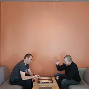 Halden Prison: Halden Prison: Inmates playing backgammon in common living room