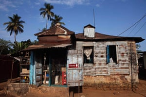 Sierra Leone Architecture: A shop attached to a traditional colonial-era Board House