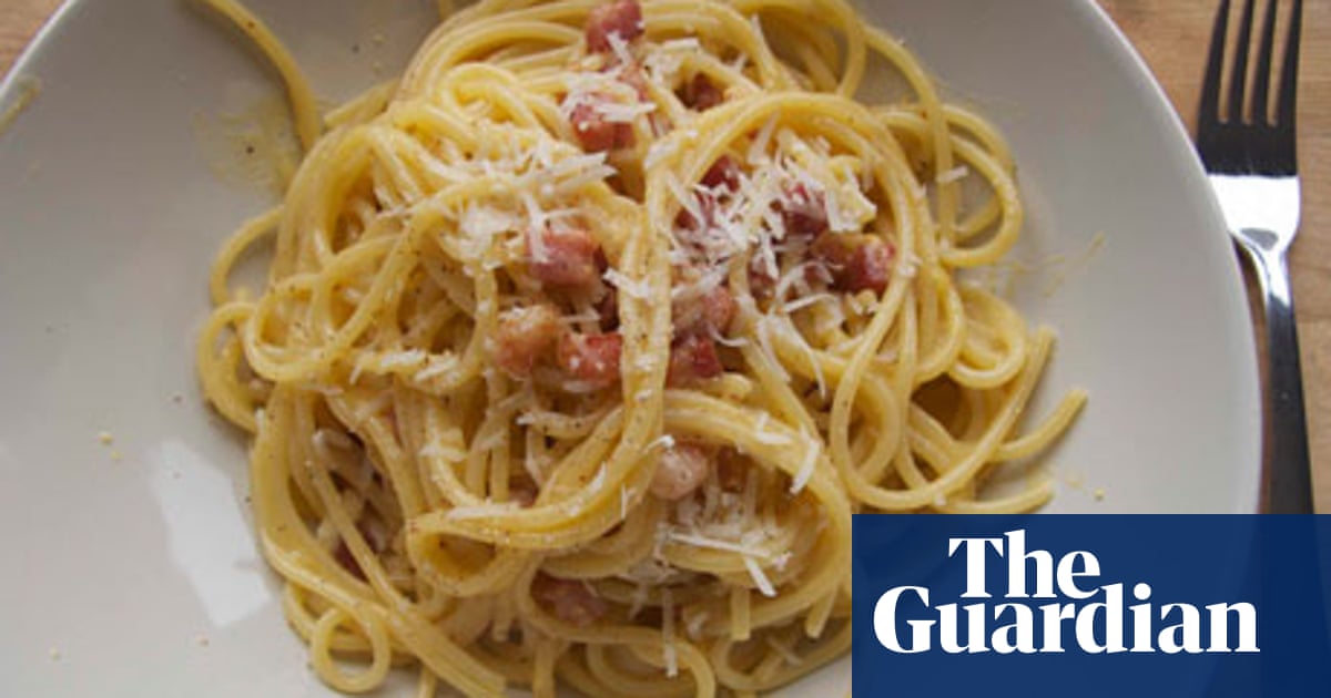 How To Cook The Perfect Spaghetti Carbonara Italian Food And Drink The Guardian