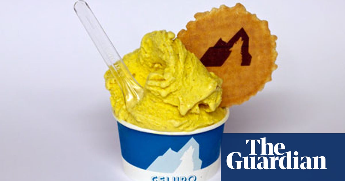 Coronation Chicken Sauce In A Jar Diamond jubilee: six decades of coronation chicken | Queen's diamond