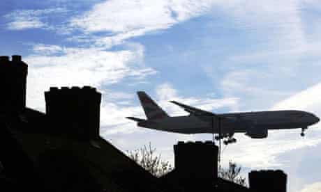 An aircraft makes its final approach to Heathrow