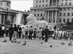 Yoko Ono archive photos: Yoko's Lion Wrapping Event, Trafalgar Square, London 1966