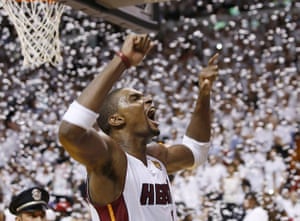 NBA5: Miami Heat's Chris Bosh celebrates 