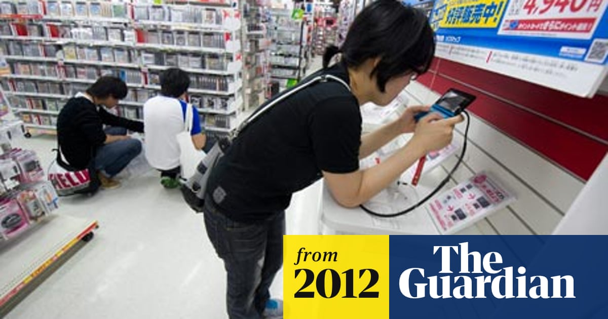 Nintendo Wii U New Console Faces Tough Launch In World Of Angry Birds Nintendo The Guardian - engineering roblox for the ipad part 4 control design