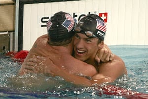 phelps gallery: Michael Phelps celebrates winning the gold in the 400 metre