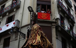 Pamplona: The statue of San Fermin