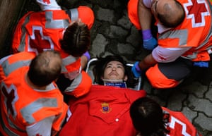 Pamplona: A 21-year-old Japanese man from Ikeda, is attended by emergency services