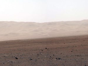 Curiosity on Mars: Wall of Gale Crater 