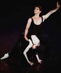 Richard Cragun performing in 1995