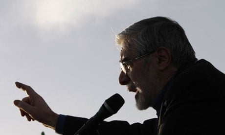 Mir Hossein Mousavi addresses a rally in Iran