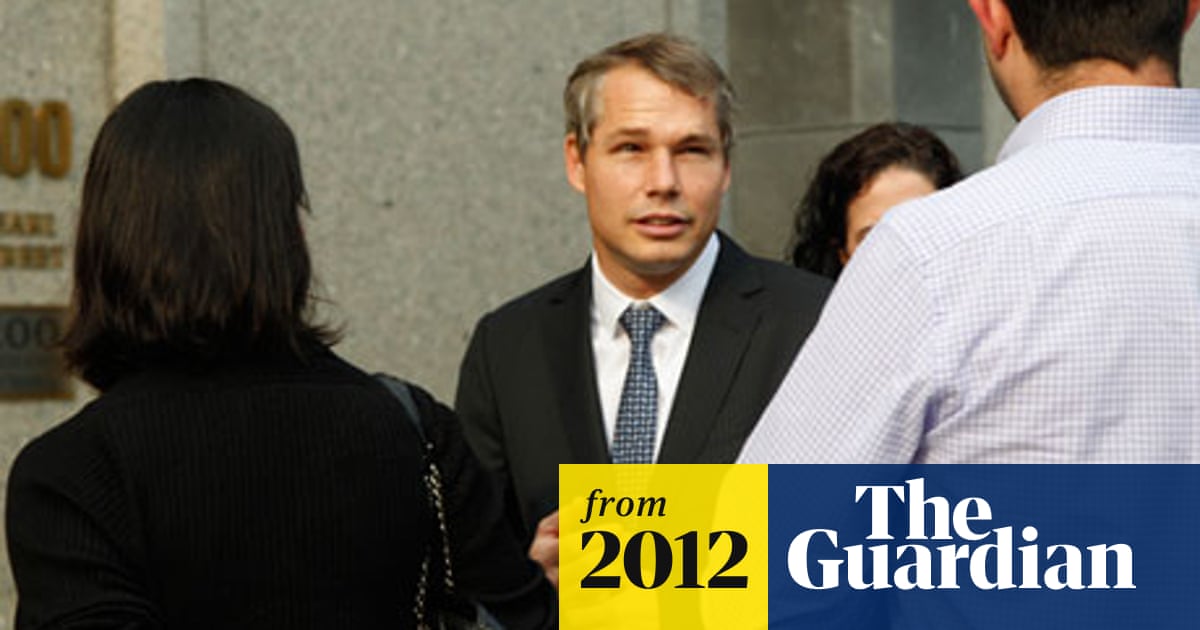 Shepard Fairey Sentenced To Probation Over Obama Hope Poster Case Art And Design The Guardian