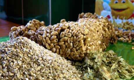 how to make beer Homebrew, beer recipes, homebrewing, beer making, home brewing, homebrew supplies, home brewing supplies, brewing supplies, homemade beer, how to make beer, how to brew beer, homebrew recipes, brewing recipes, beer brewing process