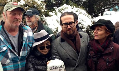 Yoko Ono, Sean Lennon and Susan Sarandon with Dimock resident Ray Kemble