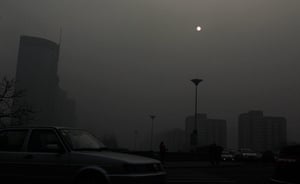 smog crisis in China: Heavy smog envelops Beijing